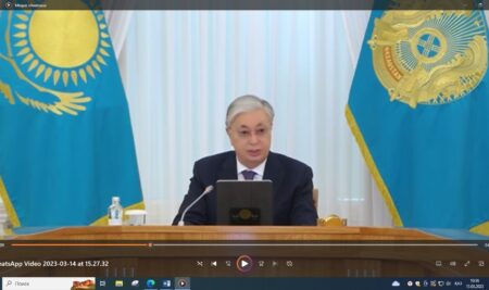 Заңсыз ескерткіштер орнатуға тиым салу керек – Мемлекет басшысы