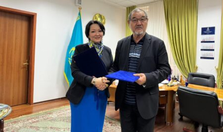АЛАШ ЗЕРТТЕУШІСІ ТҰРСЫН ЖҰРТБАЙ ӨЗІНІҢ МҰРАСЫН АРХИВКЕ ӨТКІЗЕДІ