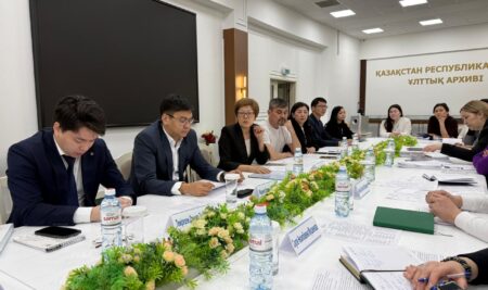📌 Ұлттық архивте жұмыс кеңесі өтті
